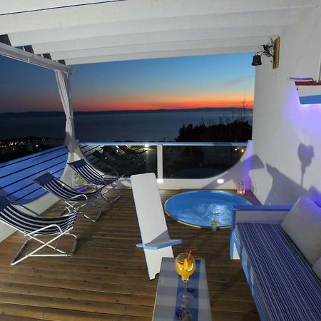 Apartments Rustica Makarska Ngoại thất bức ảnh