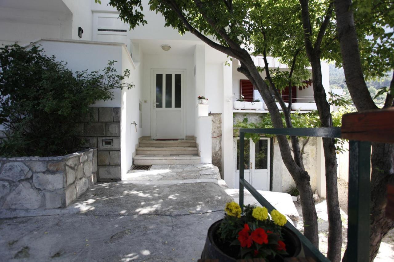 Apartments Rustica Makarska Ngoại thất bức ảnh