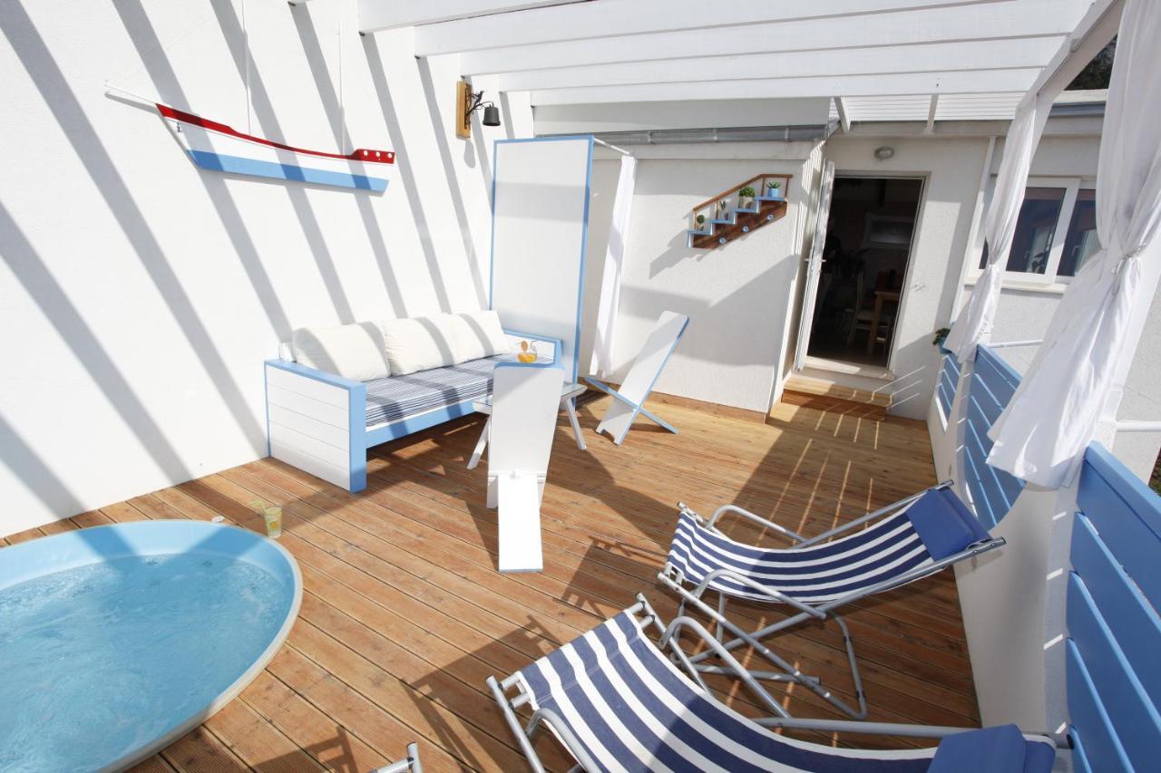 Apartments Rustica Makarska Ngoại thất bức ảnh