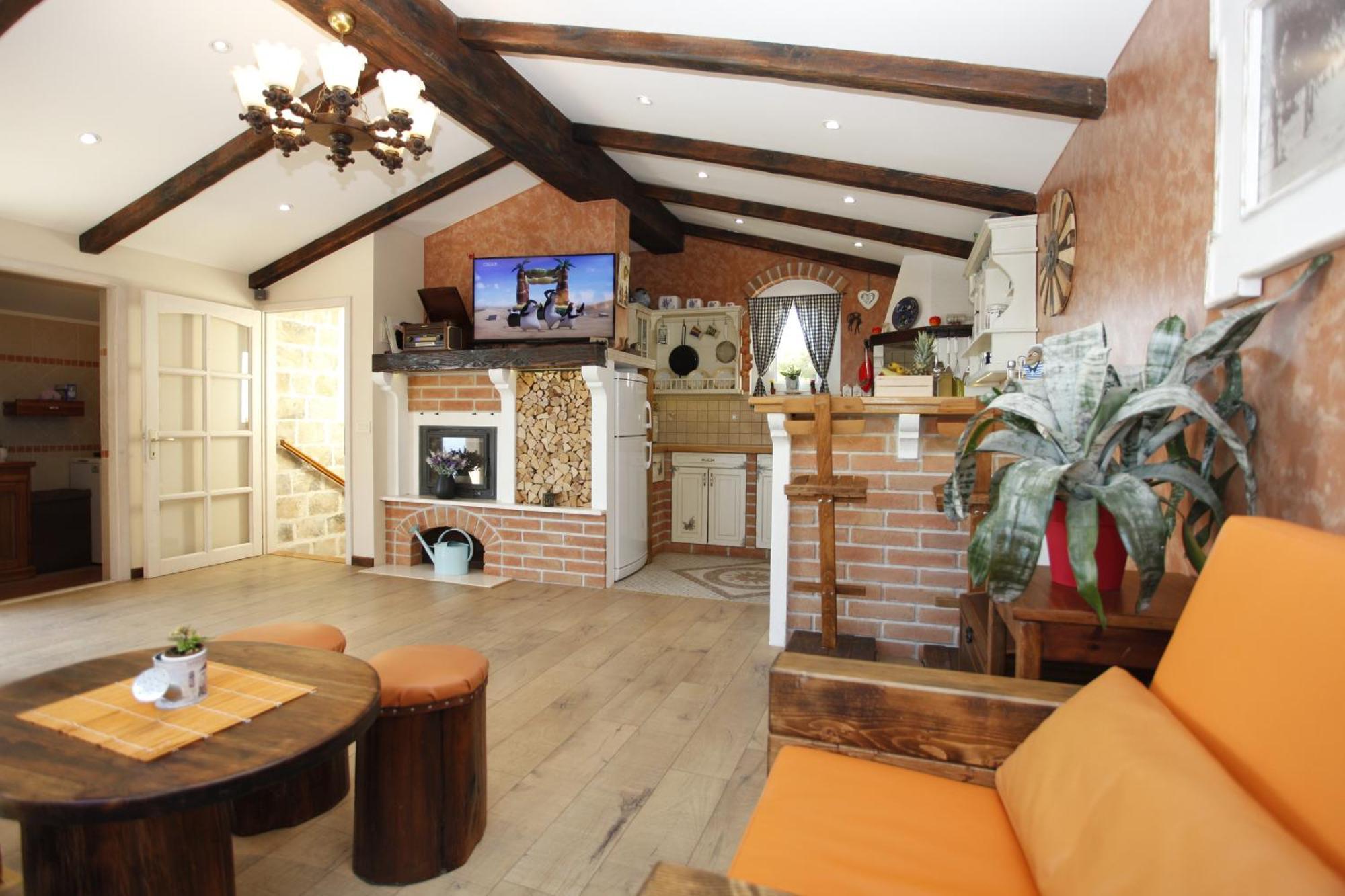 Apartments Rustica Makarska Ngoại thất bức ảnh